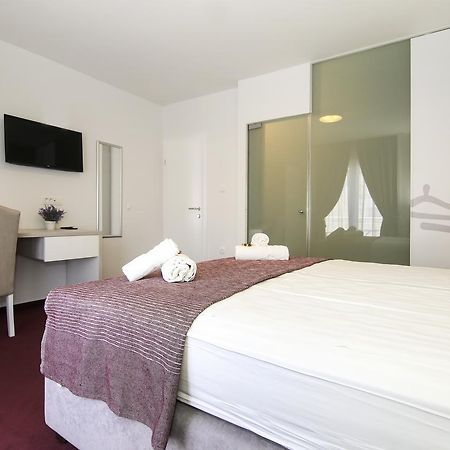 Maxim Rooms & Apartments Сплит Экстерьер фото