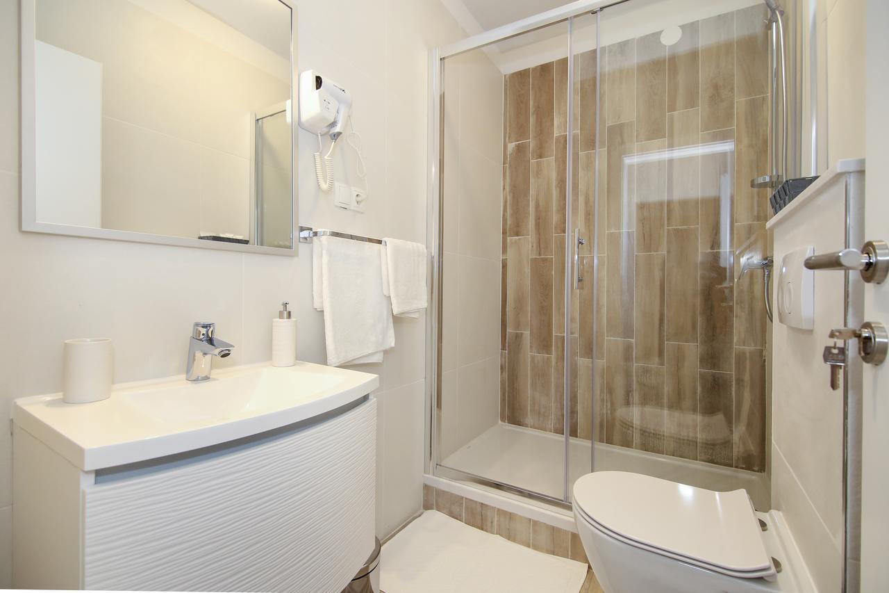 Maxim Rooms & Apartments Сплит Экстерьер фото