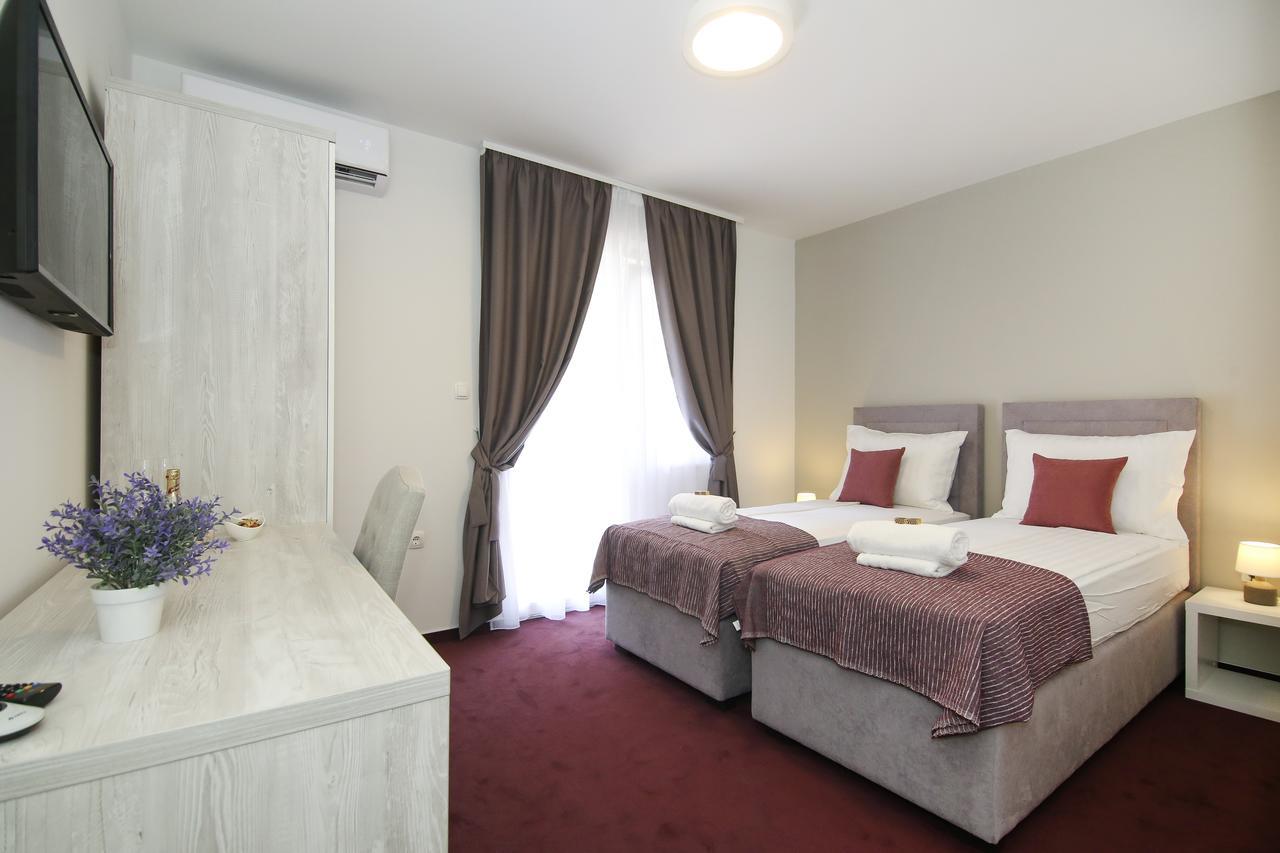 Maxim Rooms & Apartments Сплит Экстерьер фото